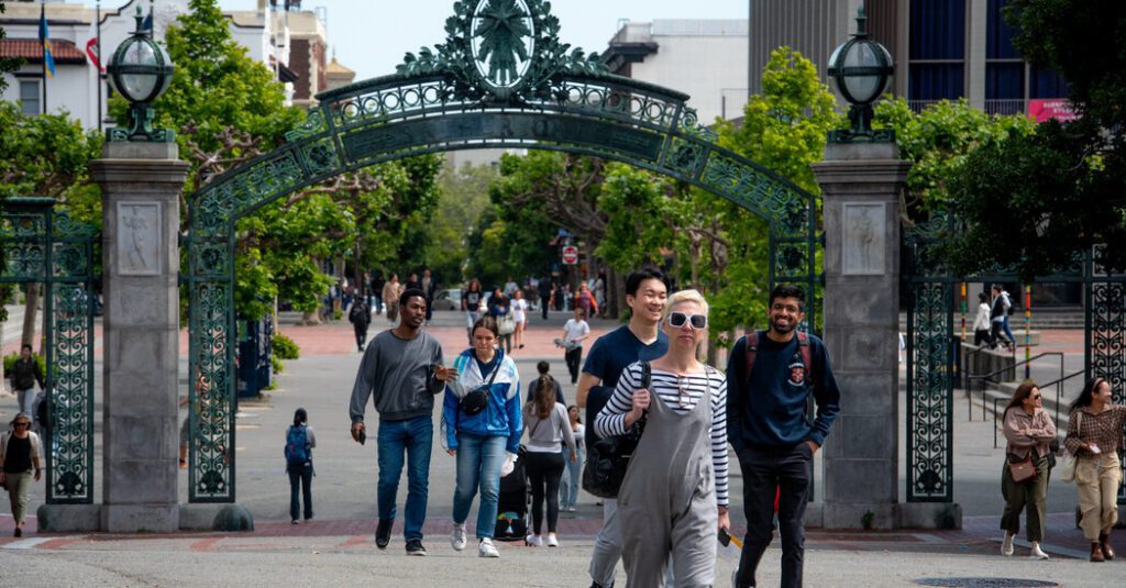 Uc Berkeley Parents Hire Private Security Guards To Patrol Near