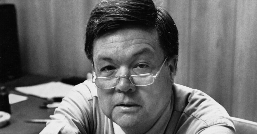 Denny Walsh, Reporter Who Fought With Mayor And Editor, Dies