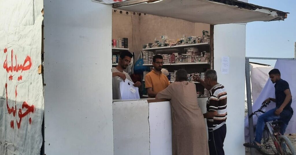 Gaza's Heat Wave Poses Challenges To Pharmacists' Ability To Store