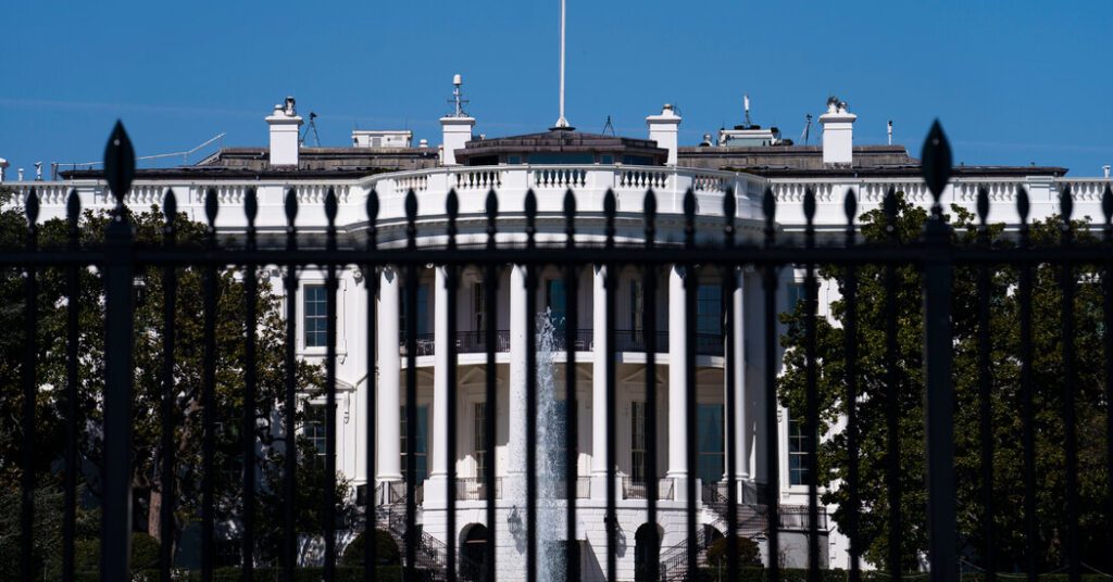 Driver Dies After Crashing Into Fence Near White House