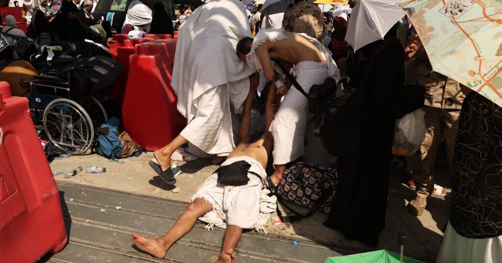 Dozens Killed In Heatwave During Hajj Pilgrimage In Mecca