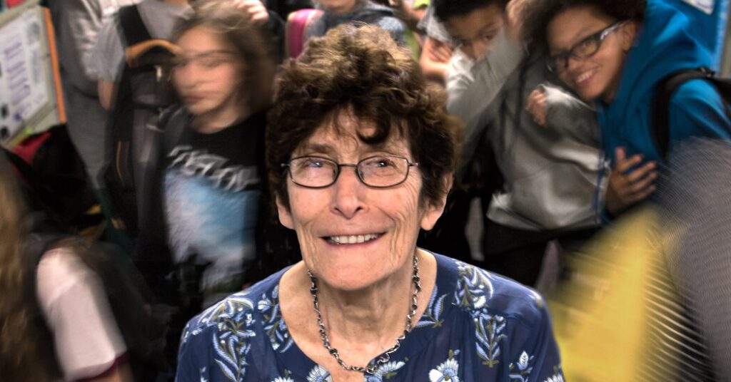 Innovative Schools' Longtime Principal Elaine Schwartz Dies At 92