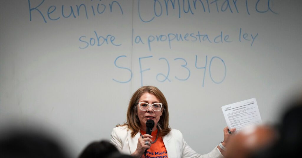 Judge Blocks Iowa's Attempt To Enforce Its Own Immigration Laws