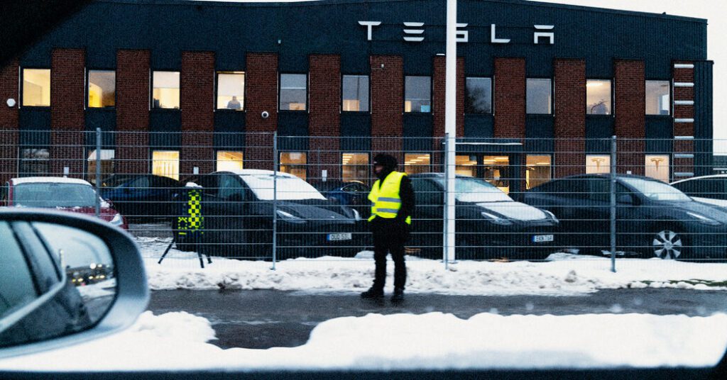 Tesla's Nordic Shareholders Seek To Advance Workers' Rights With Votes