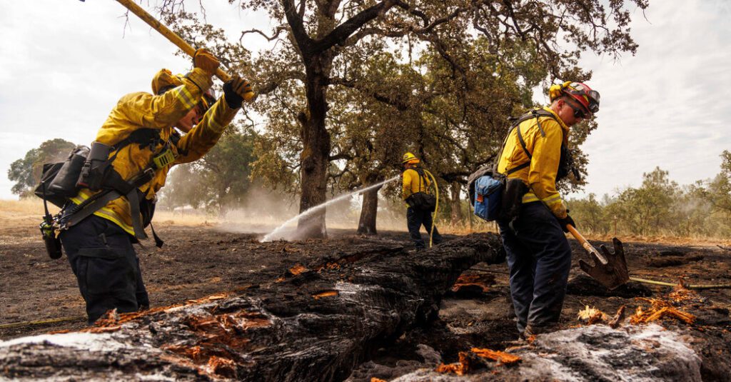 Town Destroyed In California's Worst Fire As Wildfires Spread Close