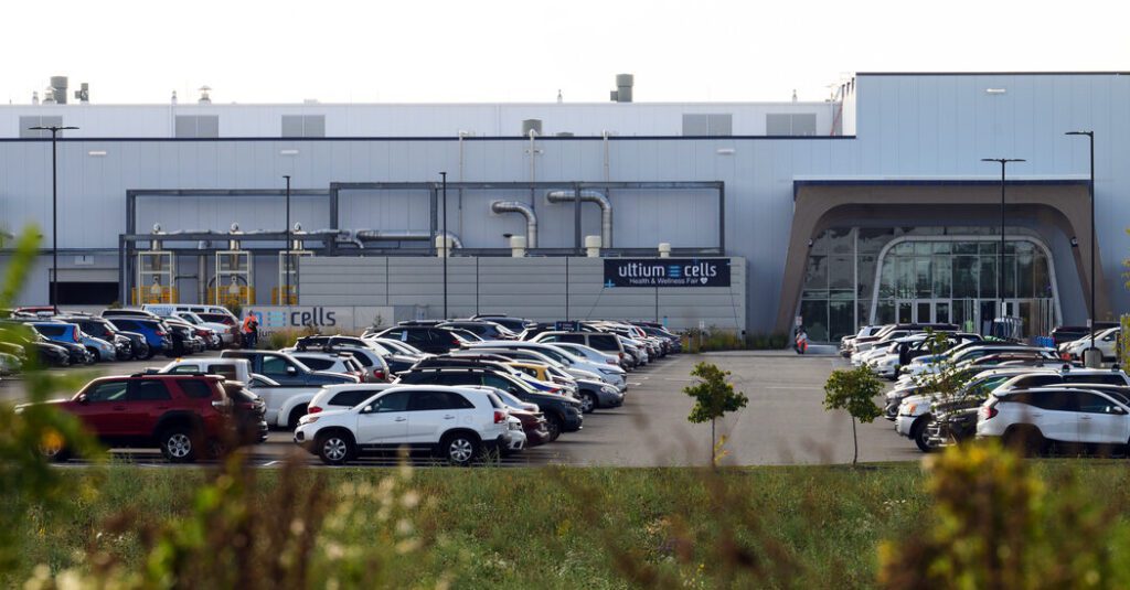 Uaw Reaches Agreement On Wages, Safety At Ev Battery Factory