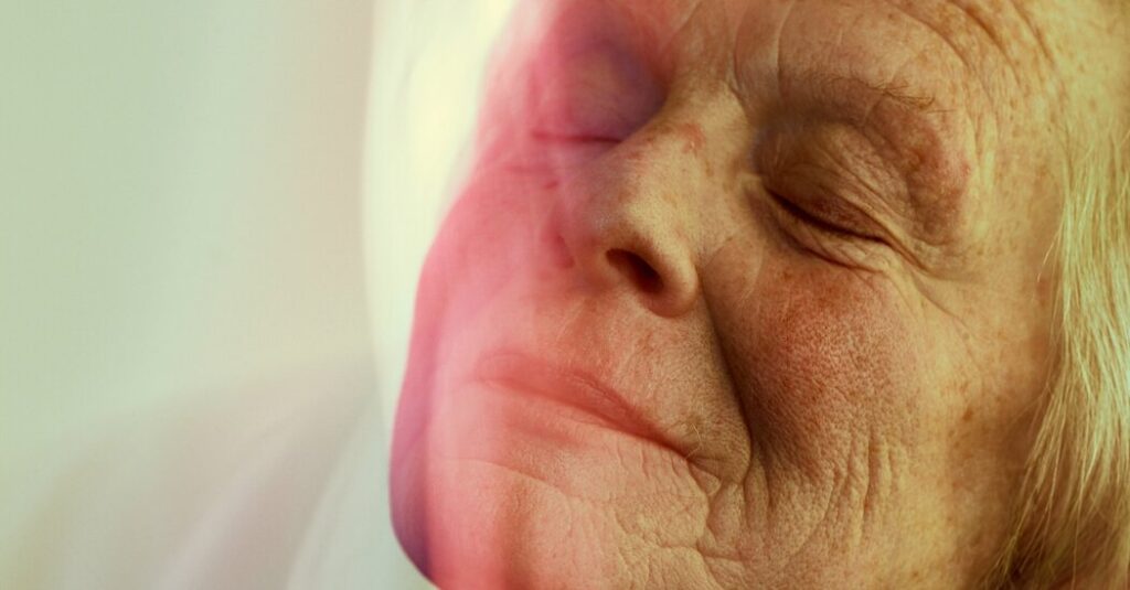 Woman Can Smell Parkinson's Disease