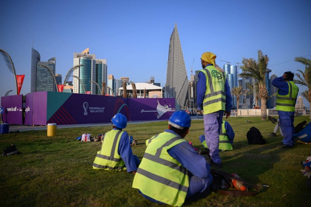 FIFA has 'responsibility' to compensate Qatar World Cup workers, report finds Fifa Has 'responsibility' To Compensate Qatar World Cup Workers, Report