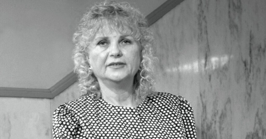 Carol Downer, feminist leader in women's health, dies at 91 Carol Downer, Feminist Leader In Women's Health, Dies At 91