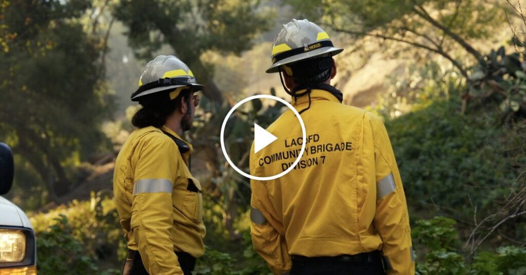 Los Angeles Fire Department dispatched to help residents evacuate Los Angeles Fire Department Dispatched To Help Residents Evacuate