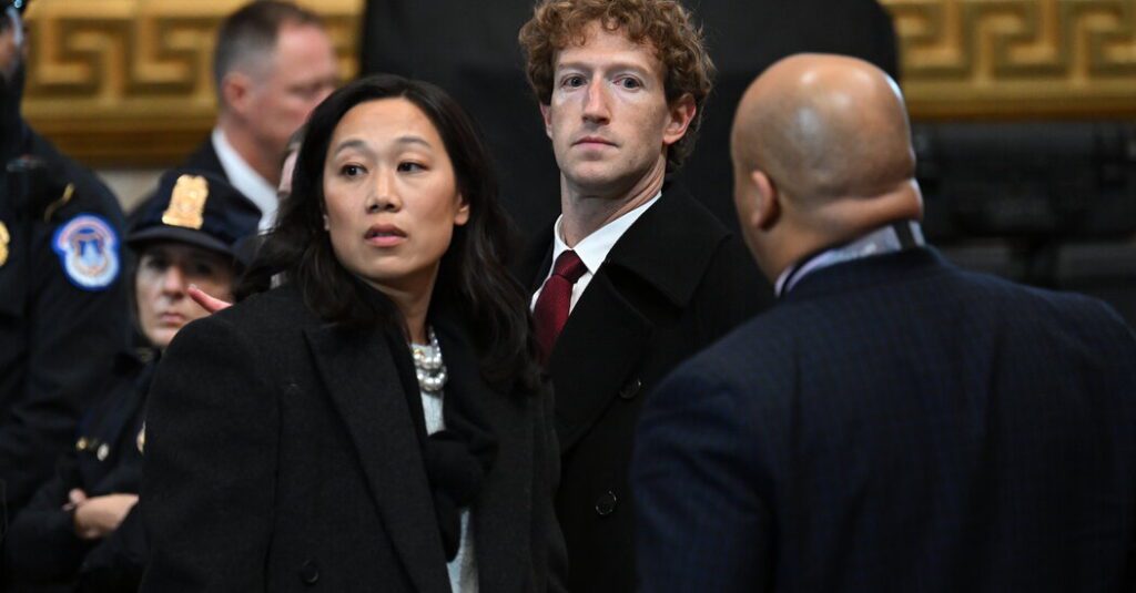 Mark Zuckerberg defends the Trump administration hugging in Meta's employee Q & A Mark Zuckerberg Defends The Trump Administration Hugging In Meta's Employee