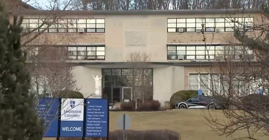 Students Accused Of 'catch A Predator' Tiktok Plan