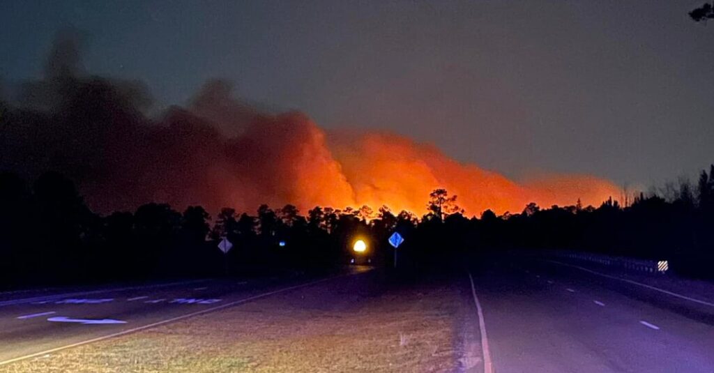 Carolina Wildfires Encourage Evacuation