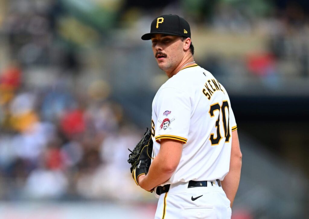 Paul skenes mlb debut patch card bids closer to 2025