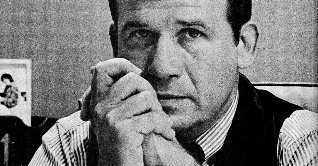 Richard carlson, the journalist who led the voice of america,