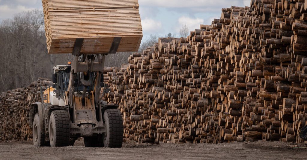 Trump Chooses Another Trade Battle With Canada Over Lumber