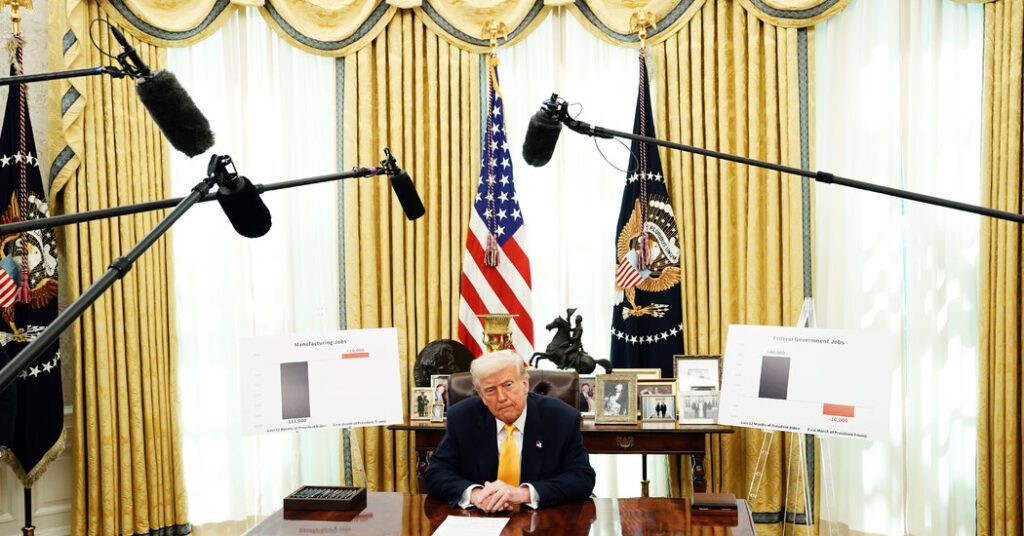 Trump's contradiction is his ultimate cover: “You can't pin him.” Trump's contradiction is his ultimate cover: "you can't pin him."