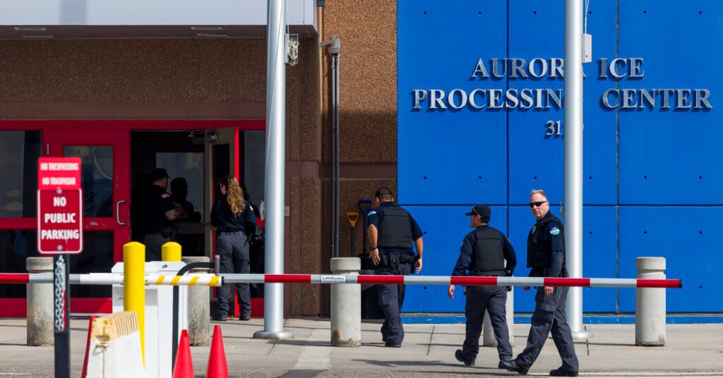 IRS top officials are said to resign after the transaction to provide ICE immigration data Irs top officials are said to resign after the transaction