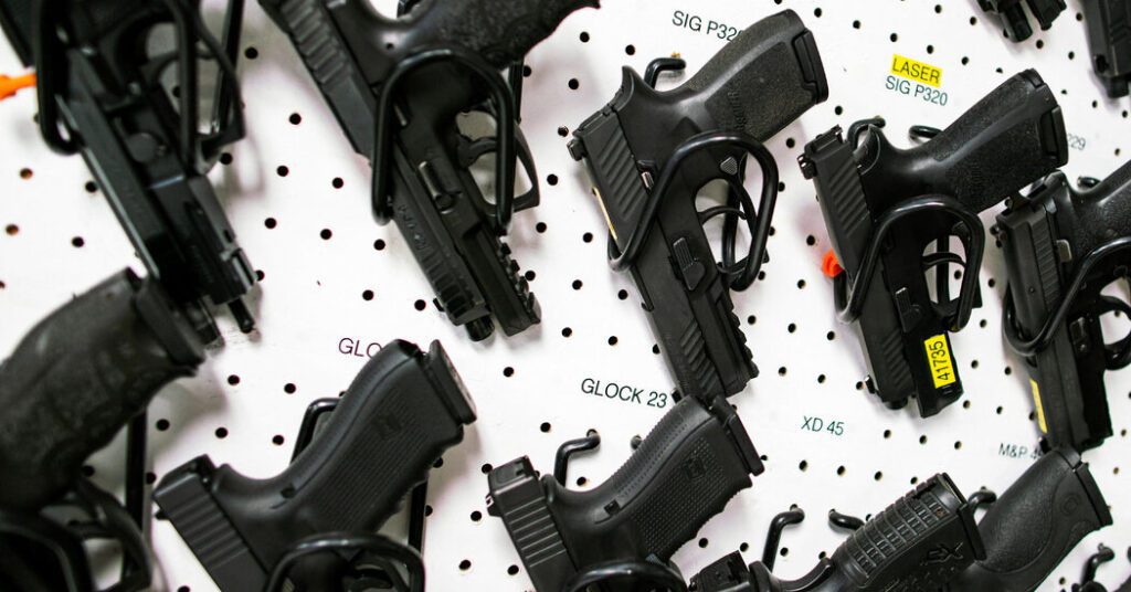 Right split on whether teenagers can have guns