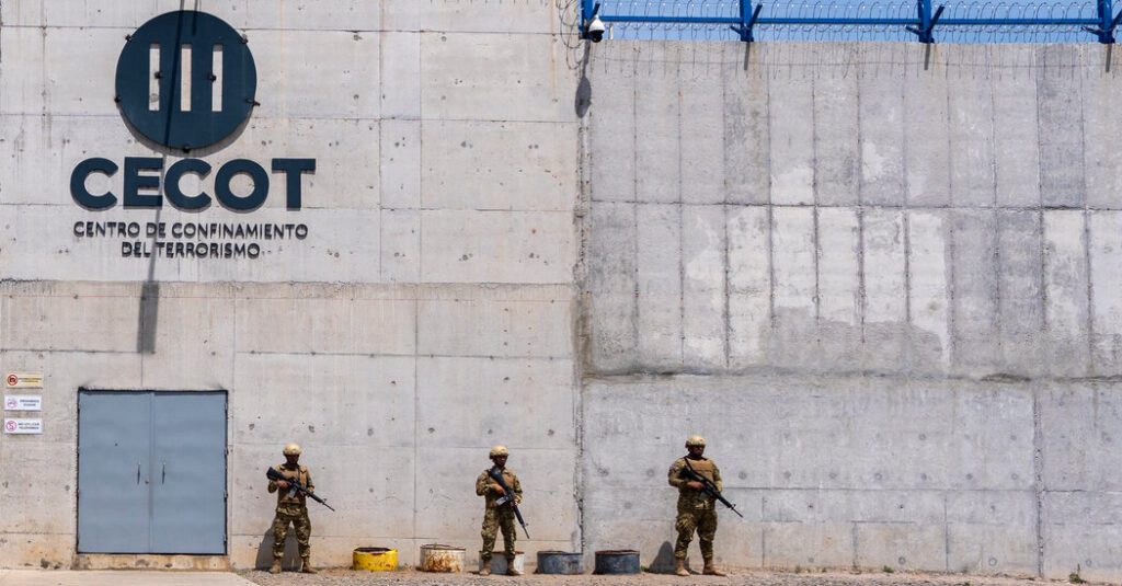 Supreme Court overturns Trump administration's deportation block in Venezuela Supreme court overturns trump administration's deportation block in venezuela