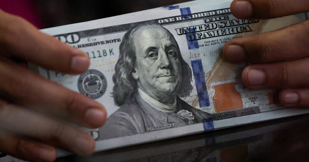 The us dollar continues to decline as trump's tariffs rattle