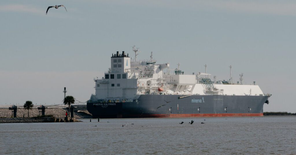 The us gas industry is pushing back trump's shipbuilding rules