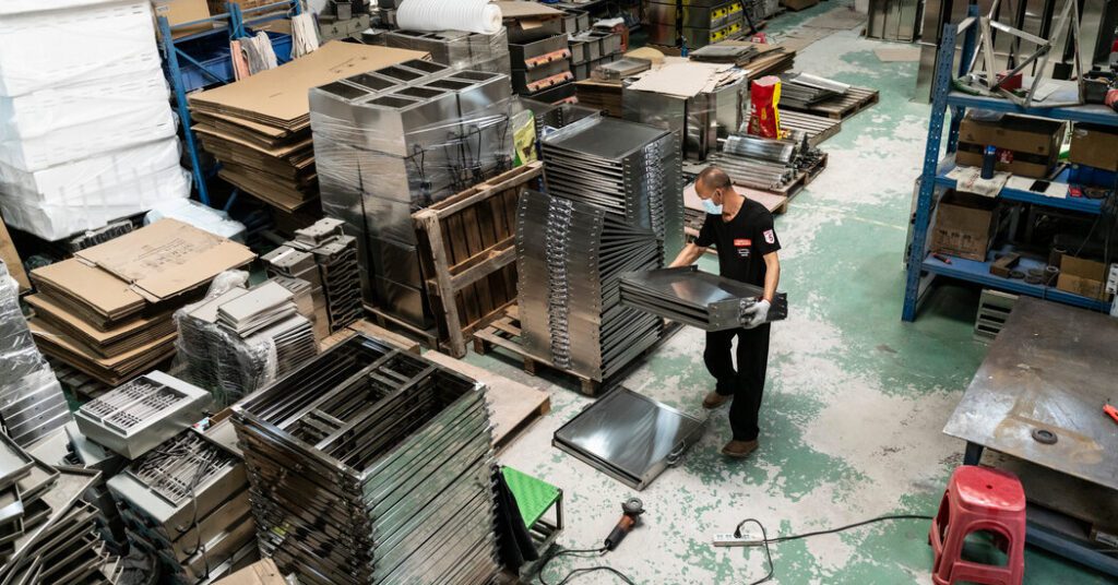 The struggle to survive Trump's tariffs inside Chinese factories The struggle to survive trump's tariffs inside chinese factories