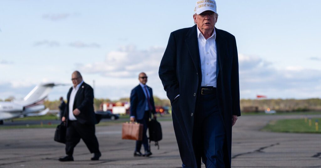 Trump administration live update: president signs order to intensify immigration