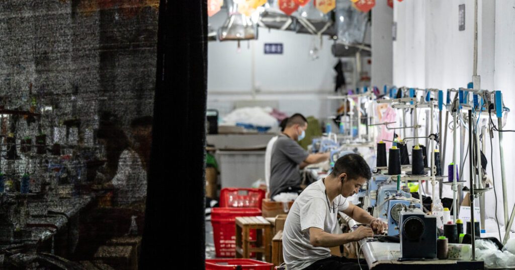 Chinese clothing factories face a turning point after new tariffs