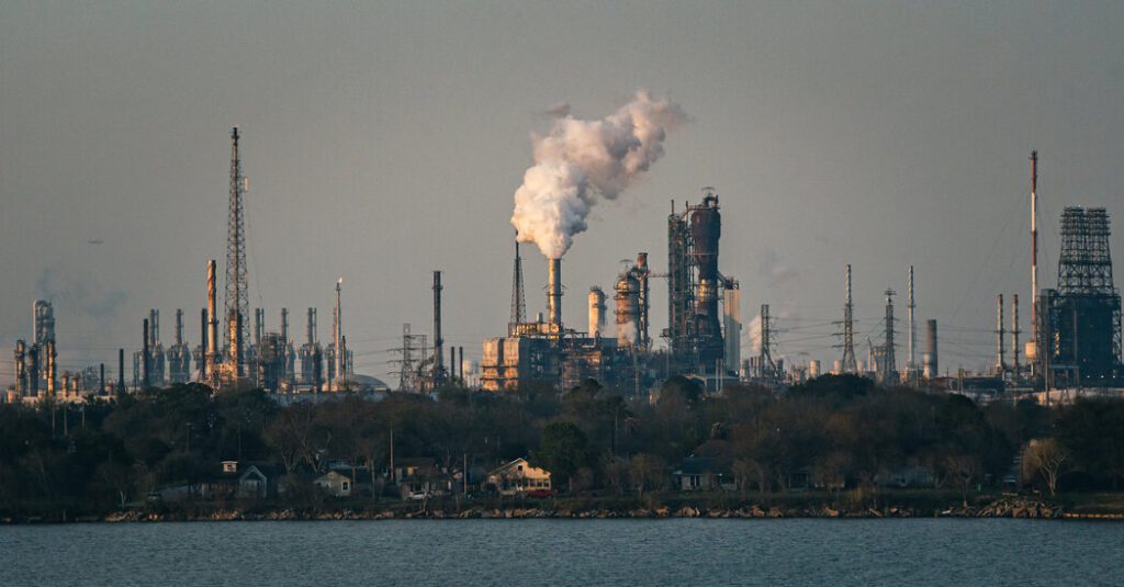 Exxon and chevron report lower profits while seeking tariffs