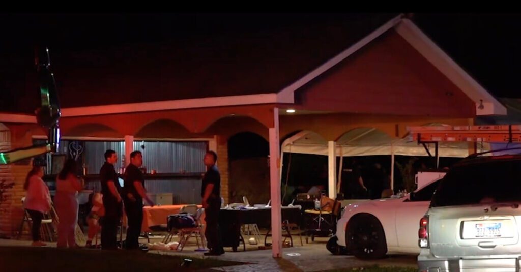 Houston shooting leaves at least one death and multiple injuries Houston shooting leaves at least one death and multiple injuries