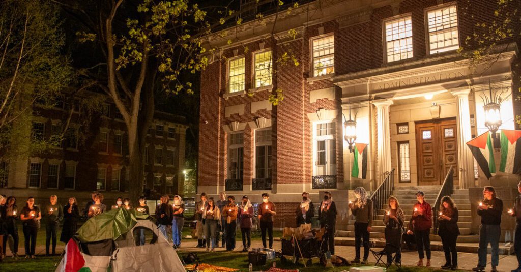 How Dartmouth has avoided Trump's retaliation so far How dartmouth has avoided trump's retaliation so far