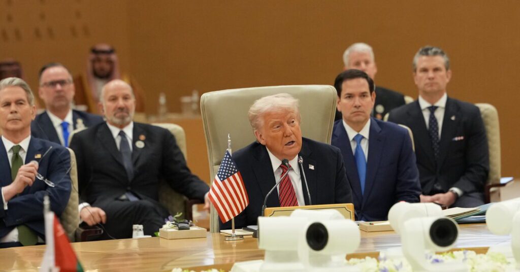 Live Update: Trump Meets Extremists Now Leading Syria Live update: trump meets extremists now leading syria