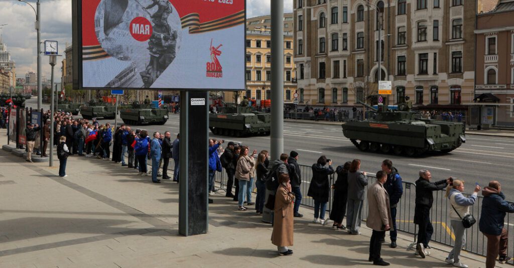 Russian military show strength mask economic and diplomatic rift