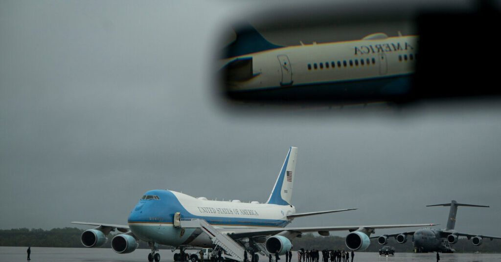 Trump is to accept the luxury 747 from qatar for