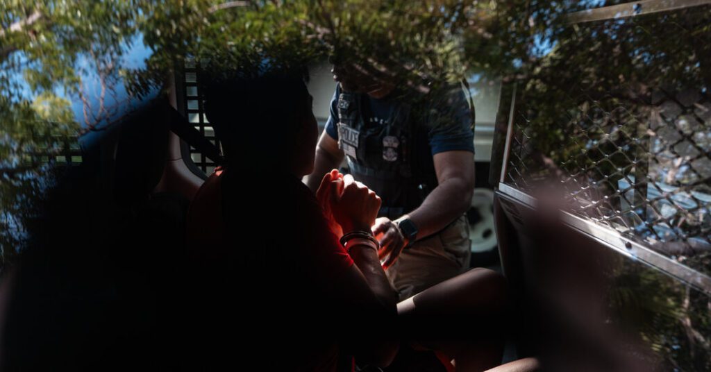 Under pressure from the White House, Ice calls for new ways to strengthen arrests Under pressure from the white house, ice calls for new